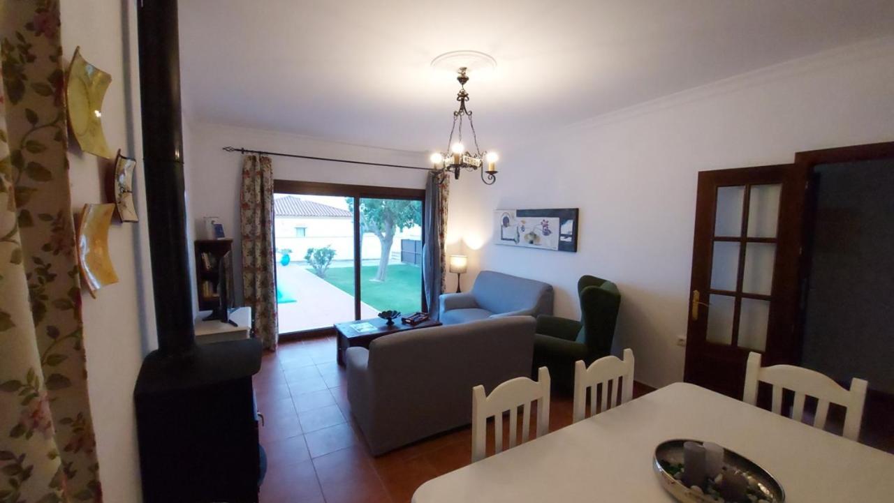 Chalet Las Adelfas Chaparrillo 科尼尔-德拉弗龙特拉 外观 照片