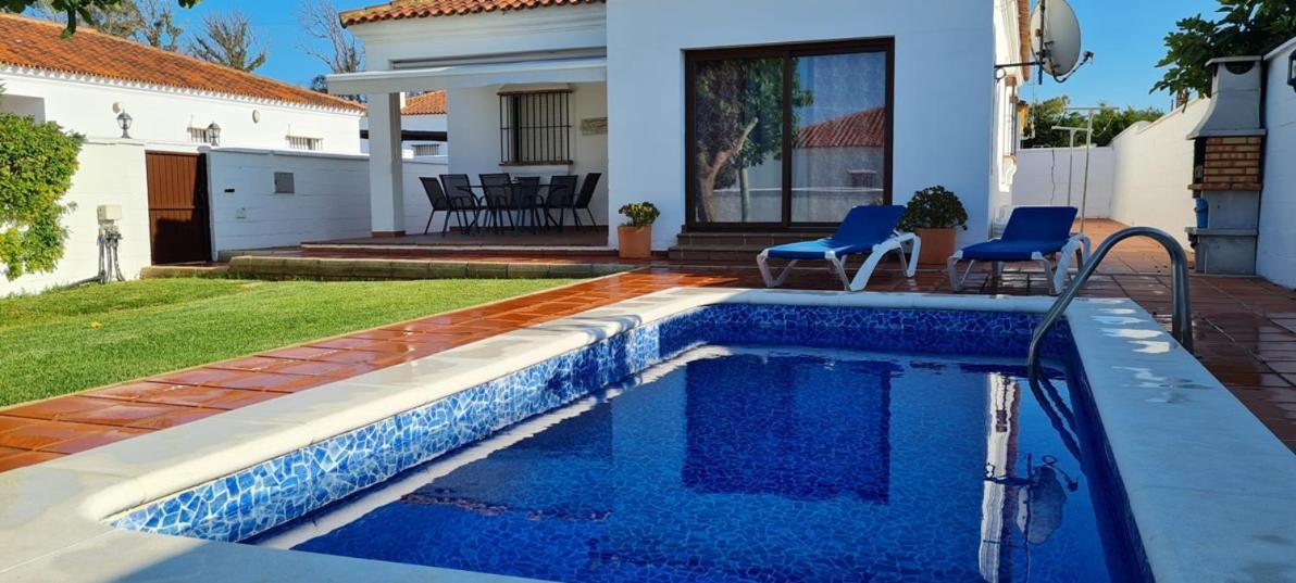 Chalet Las Adelfas Chaparrillo 科尼尔-德拉弗龙特拉 外观 照片
