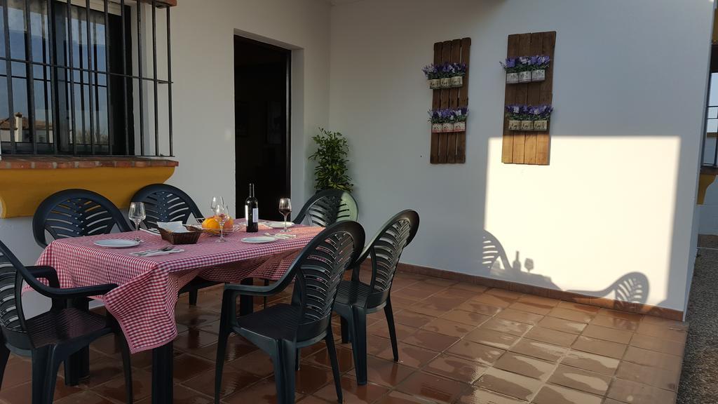 Chalet Las Adelfas Chaparrillo 科尼尔-德拉弗龙特拉 外观 照片